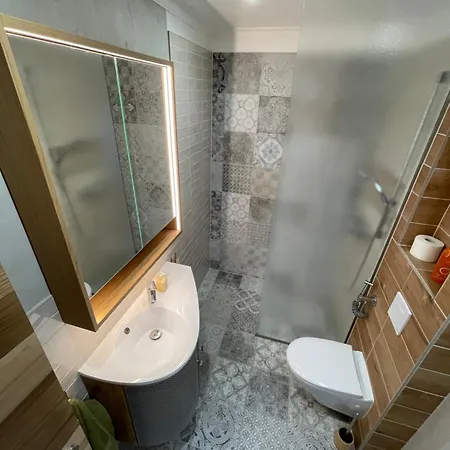 Semesterbostad Charming Little House *